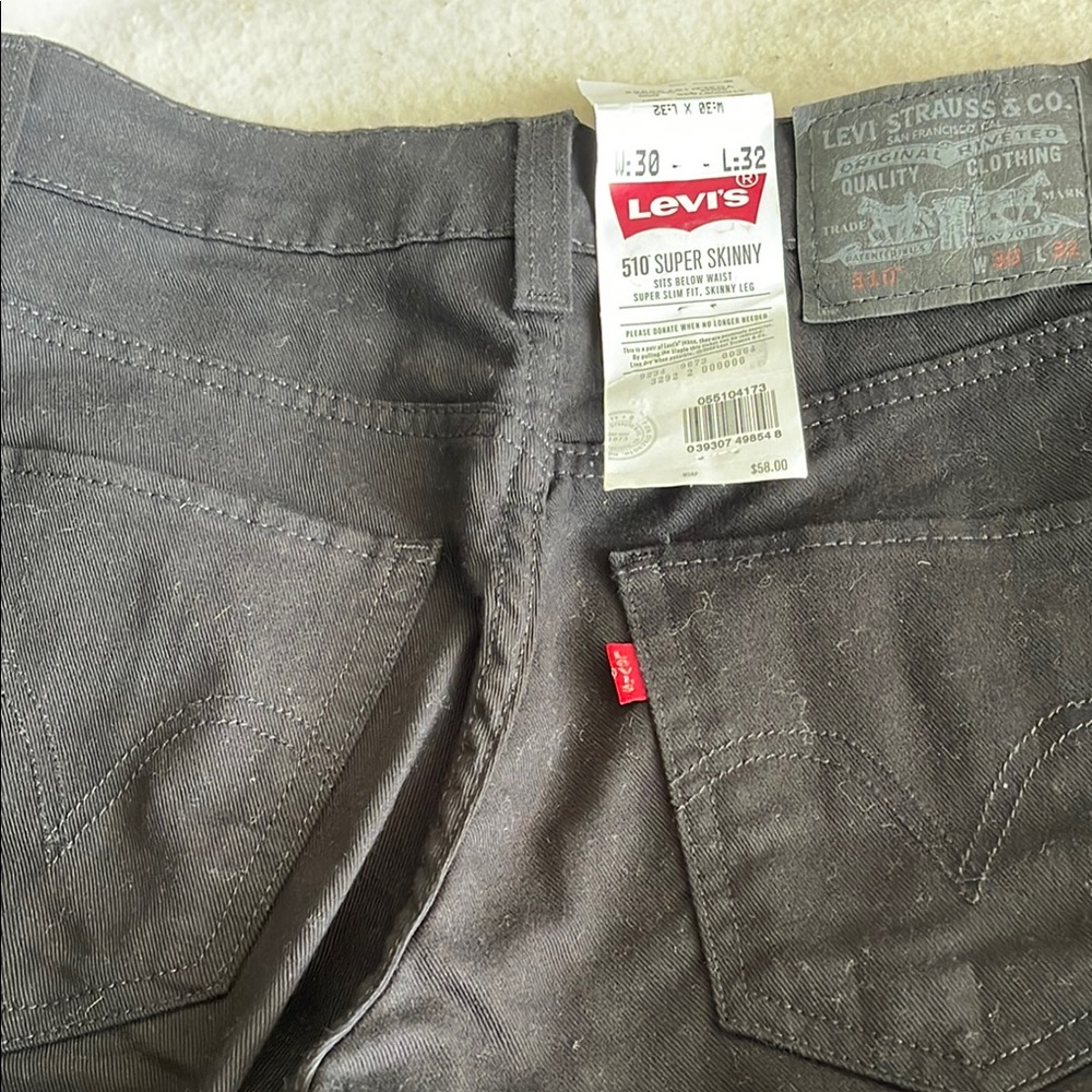 Levi's Charcoal Skinny Jeans